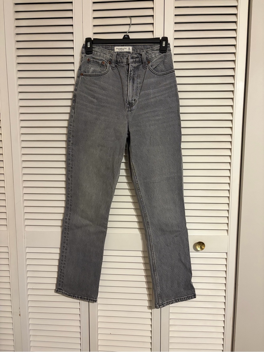 Abercrombie & Fitch The 90’s straight ultra High Rise Size 24 (00s) curve love